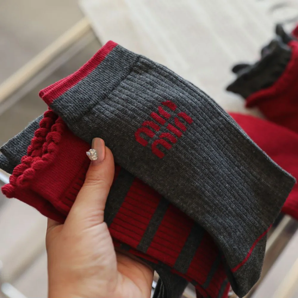 جوارب طويلة على الطريقة اليابانية للنساء ، شريط الموضة ، ركوب الدراجات في الشوارع ، لوليتا لطيفة ، أنبوب متوسط ، امرأة ، خريف ، شتاء ، 6 أزواج لكل لوط