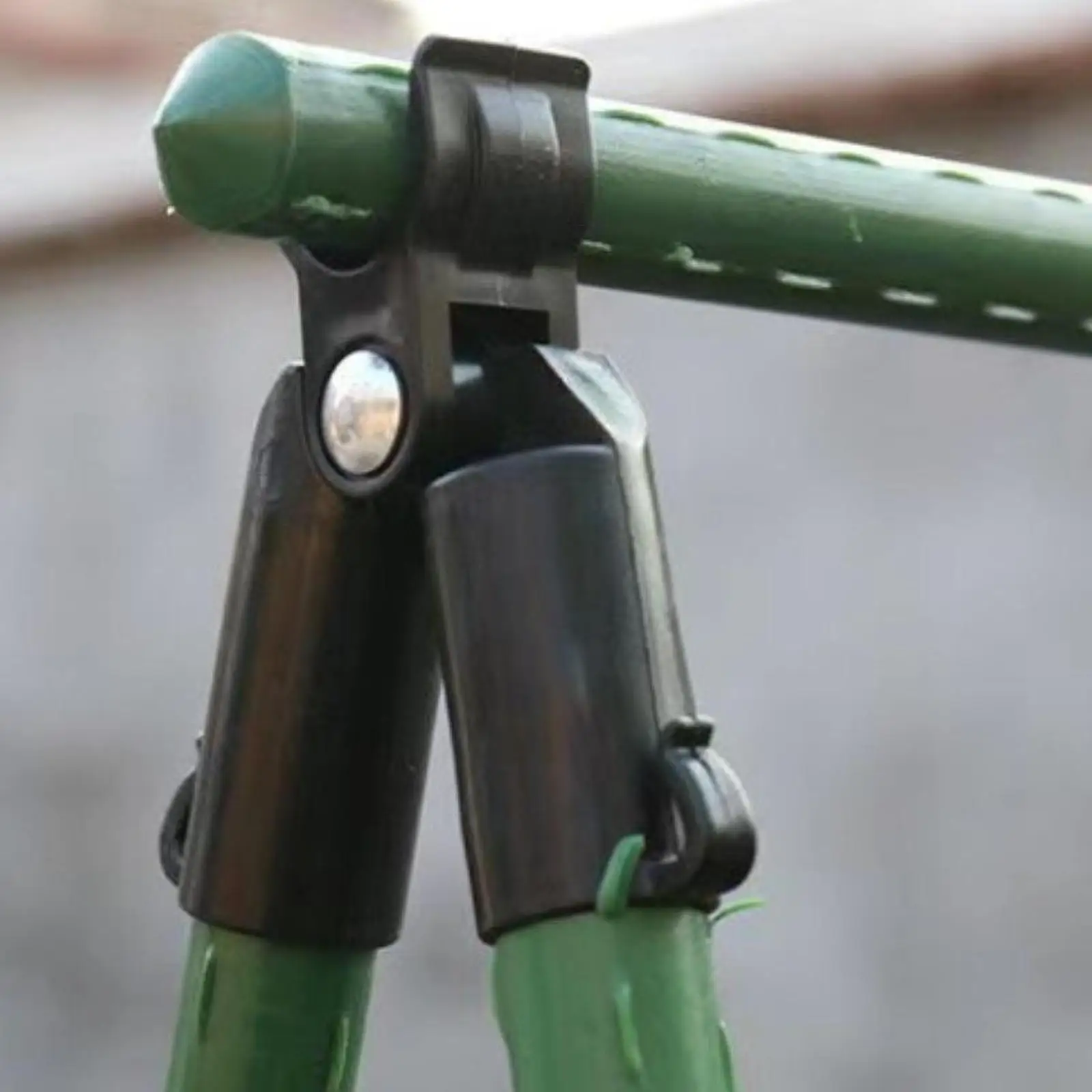 Cucumber Trellis for Raised Bed Steel Pipe Vine Tripod Detachable Garden Trellis for Flowers Grape Beans Vegetable Squash