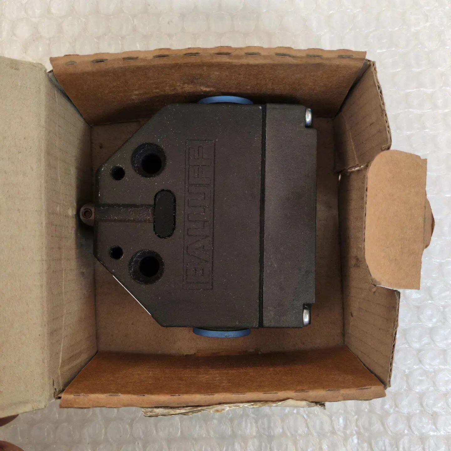 Balluff BNS 819-FD-60-101 travel limit switch sensor - In stock - BNS0003