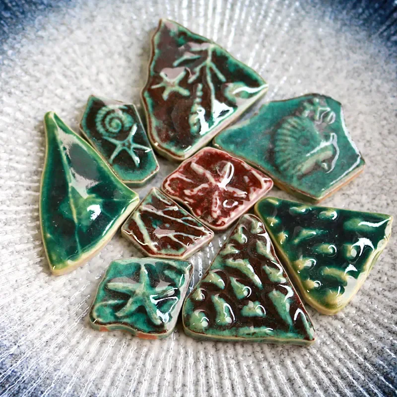 

100g DIY Ceramic Mosaic Tiles Glass leaf petal shape Handmade Ornaments Tiles Wall Crafts Crystal for Decorative Material