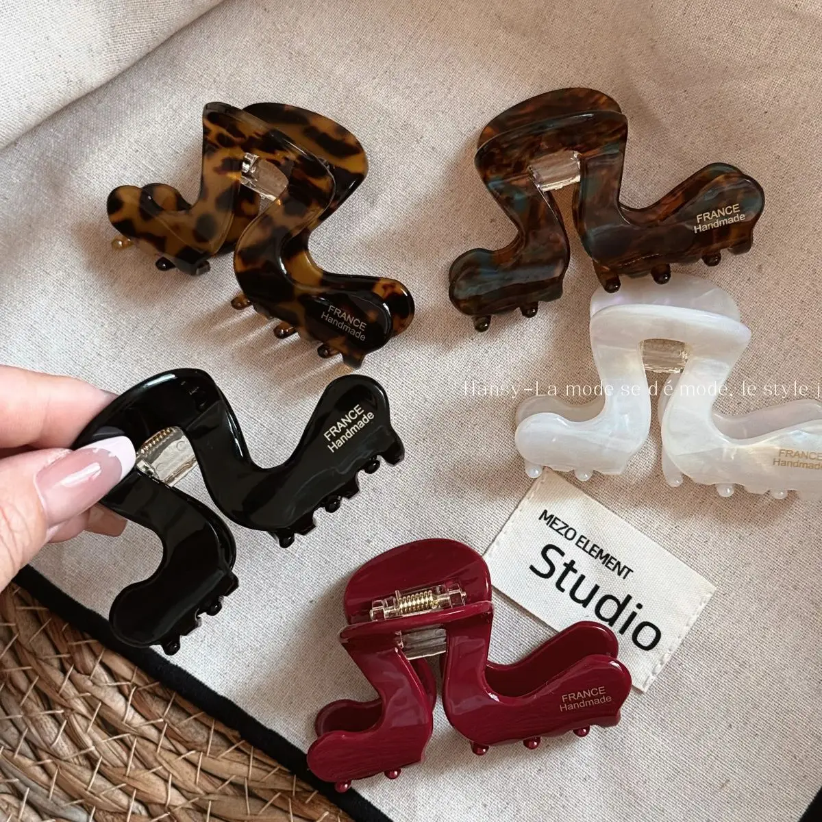 Hair Claw Clip Acetate Strong Grip Comfortable Non Slip Women Half Updo Holder Gentle No Pull for Daily Home Travel