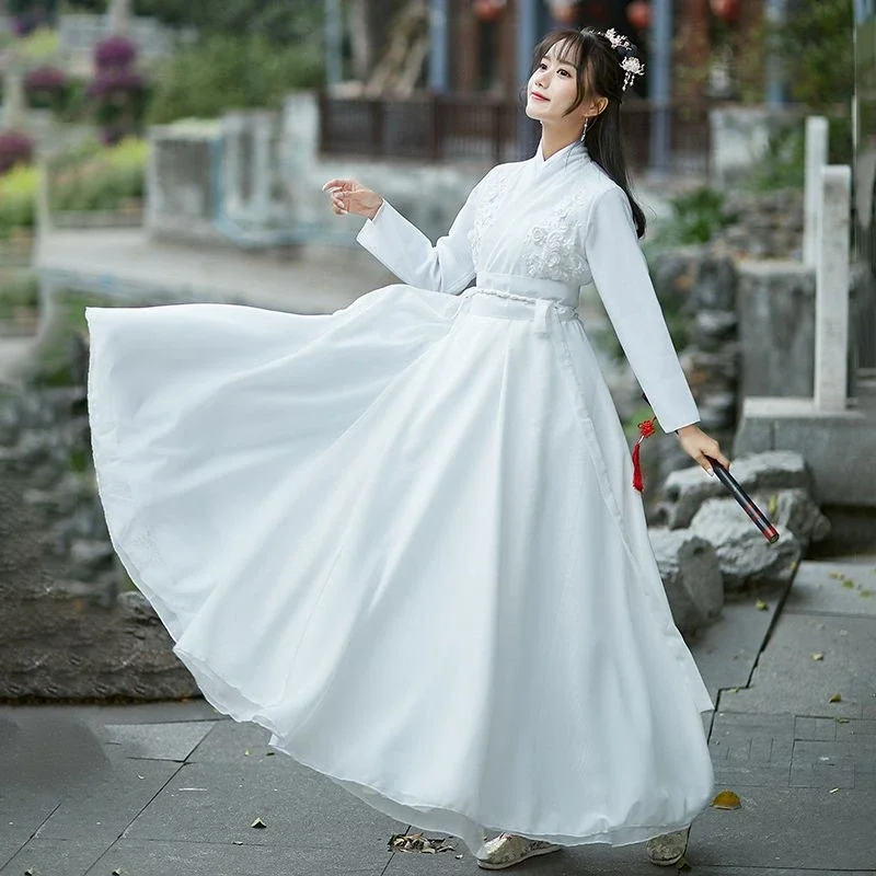 Modern Hanfu Woman Chinese Traditional Dress Kimonos Woman Tang Dynasty Style Hanbok Cosplay Fairy Princess Dress White Suit