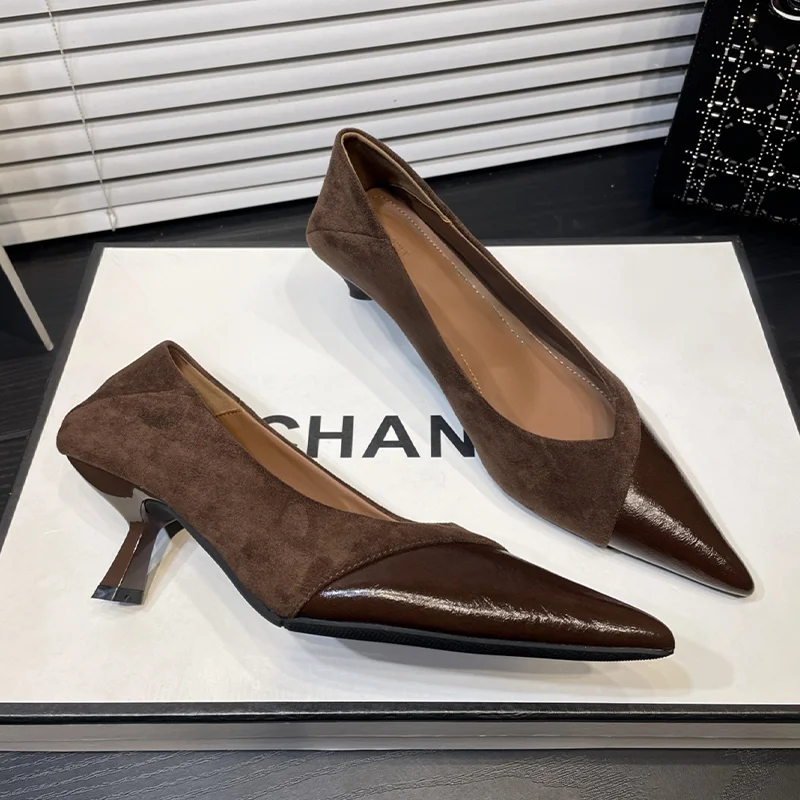 Elegant Pointed Toe… - image