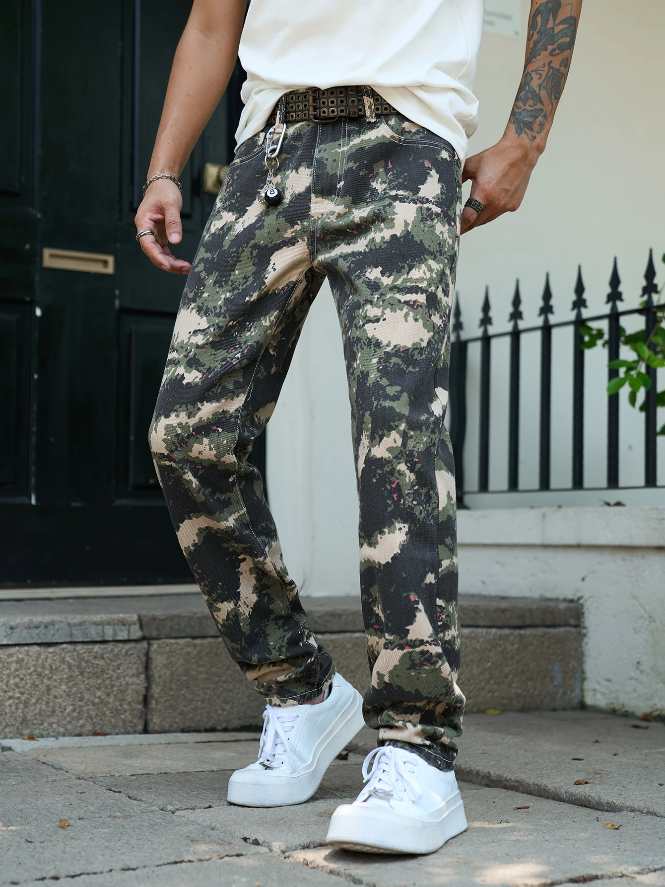 

Модные мужские уличные джинсы с прямыми штанинами камуфляжного цвета, отличный подарок для мужпов и парней.