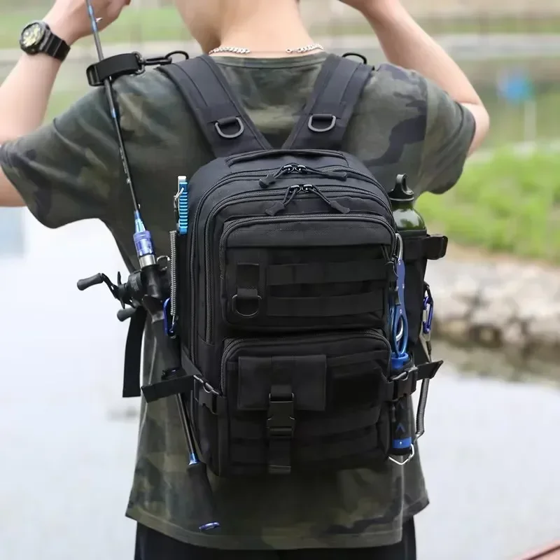 

2026 Large Fishing Tackle Storage Bag with Rod Holder Tactical Water Bottle Backpack Lures Gear Shoulder Bags Pockets Casual Ang