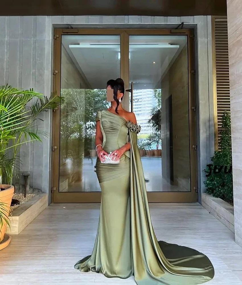 

Customized Graceful Satin Mermaid Off the Shoulder 3D Flowers Evening Dress Delicate Boat Neck Floor Length Homecoming Gowns