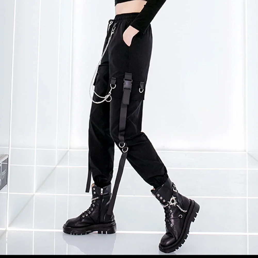Cargo Pants with Chain for Women Loose Fit Techwear Hip Hop Streetwear Joggers Trousers Female Black Sports Cargo Sweatpants