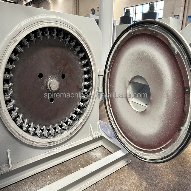 Rotore della macchina per spruzzatore in plastica con linea di profilo in PVC