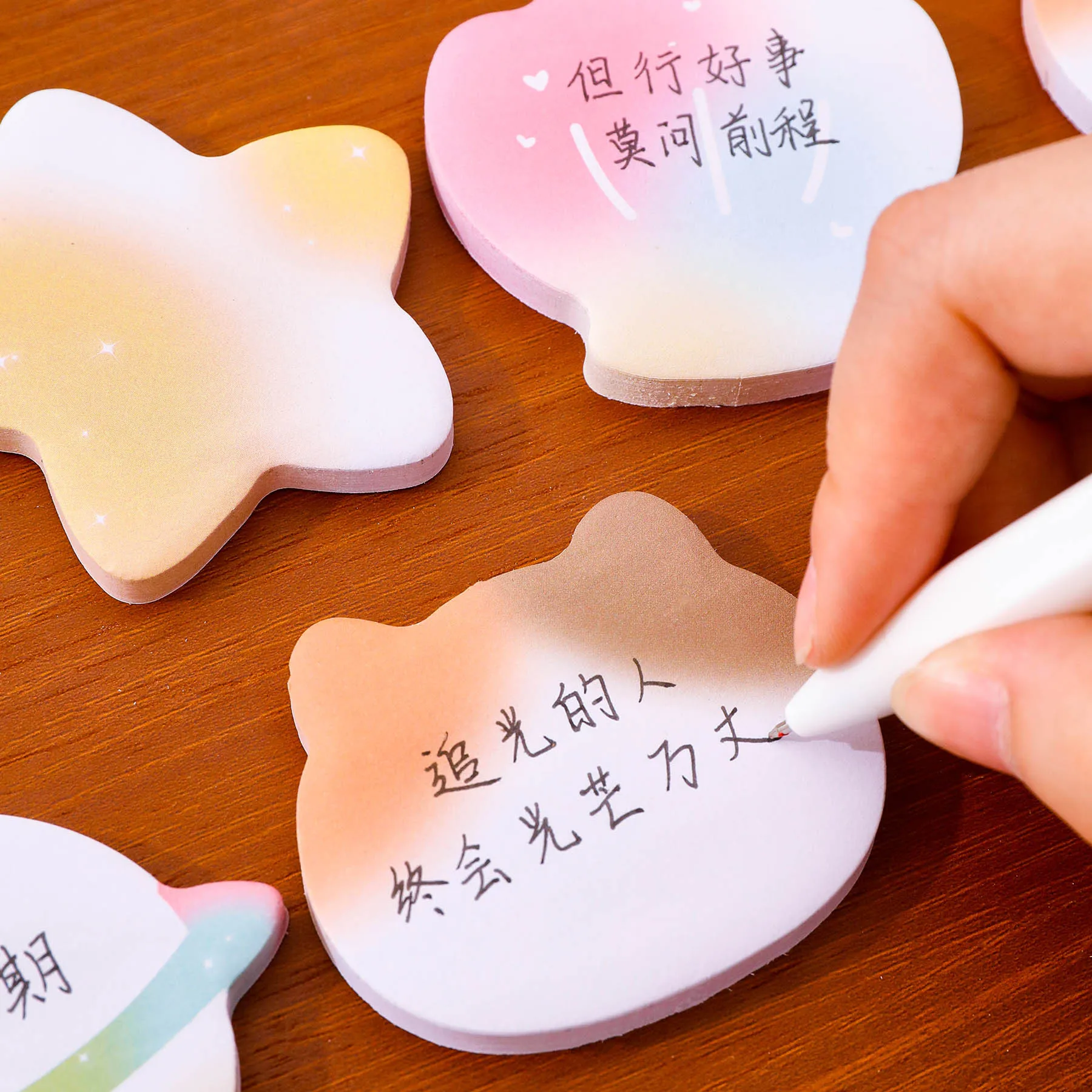 Cute Special-Shaped Gradient Sticky Notes for Students Note-Taking Paper to Leave Messages Reusable N times Post Stationery