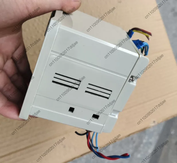 GK41    Gk-41 photoelectric tracking and correction controller functions normally and has beautiful appearance
