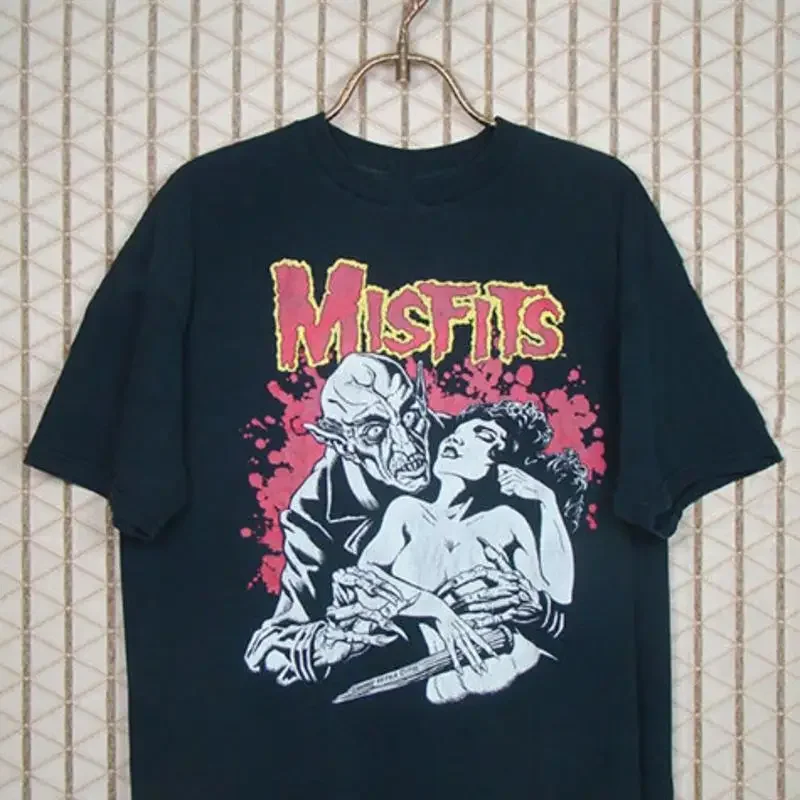 Vintage Misfits 1998 Tour Crew TShirt Black Tee Vampire Fiend Club Danzig