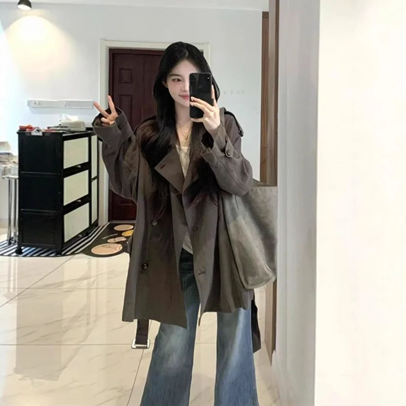 

Свободная куртка-ветровка 2025 года, осень и зима, новый стиль, огромный и красивый, тонкий и повседневный, модный уличный стиль