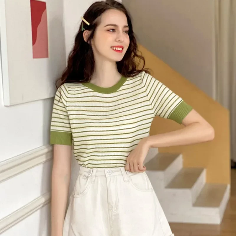 

Soft Short Sleeve Tshirts 2024 Summer New Striped Knitted Round Collar Tops Thin Short T-shirt Casual Fashion Sweet Women's Tops