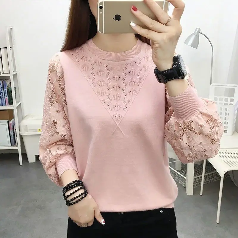 Casual Hollow Out Lace Spliced Blouse Spring Autumn Korean Solid Color Female Clothing All-match Long Sleeve O-Neck Loose Shirt