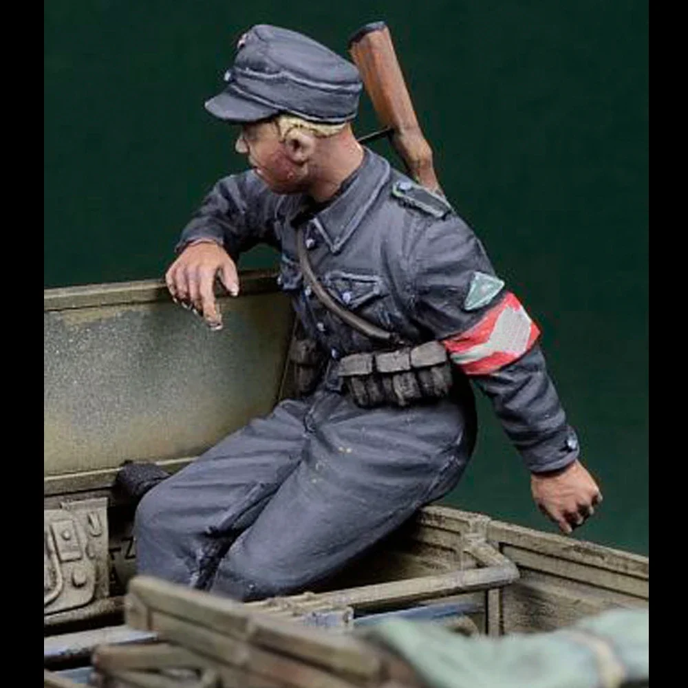 1/35 WW II Soldiers, Resin Model figure soldier, Military themes, Unassembled and unpainted kit