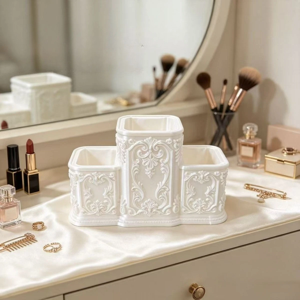 3D Printed Retro Relief 3 Compartment Makeup Desktop Organizer Pen Holder Vanity Eyebrow Pencil Storage Box High Value Women