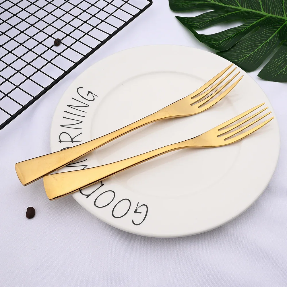 20Pcs Gold Dinnerware Set Stainless Steel Tableware Set Knife Fork Spoon Flatware Set Cutlery Set Knife Fork Spoon Tea Spoon