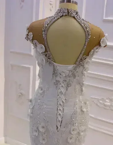 Vestido De novia personalizado con cristales y cuentas brillantes, Vestido De novia con cuello alto y espalda abierta, apliques De lujo 3 D para novia