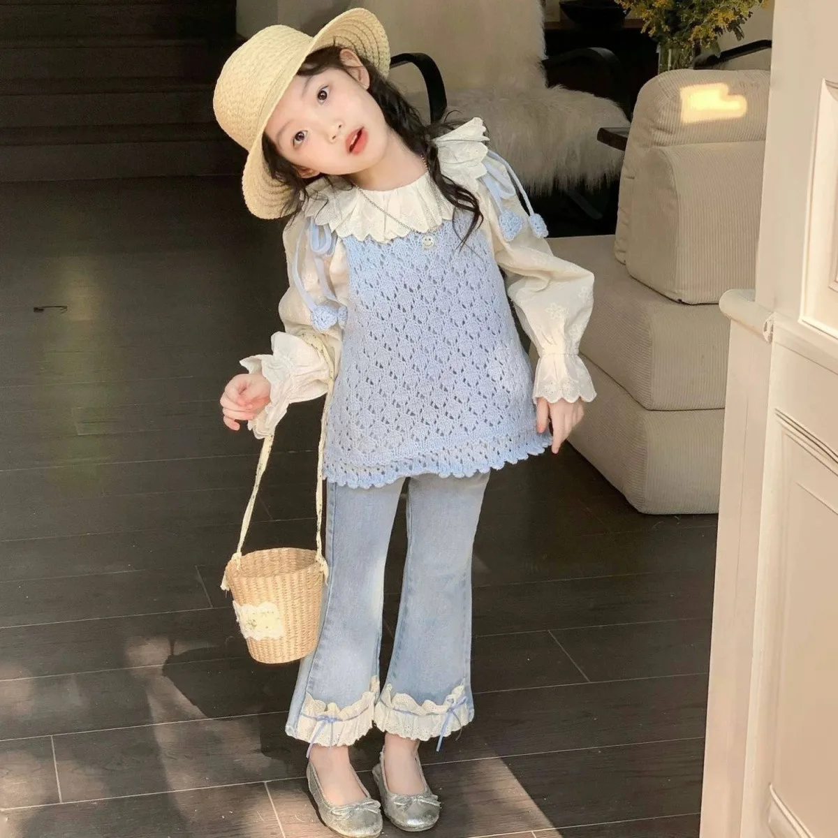 Girls' Spring and Autumn Set Fashion New Style Children's Hook Flower Hollow Knitted Vest Strap+Jeans 3-Piece Set