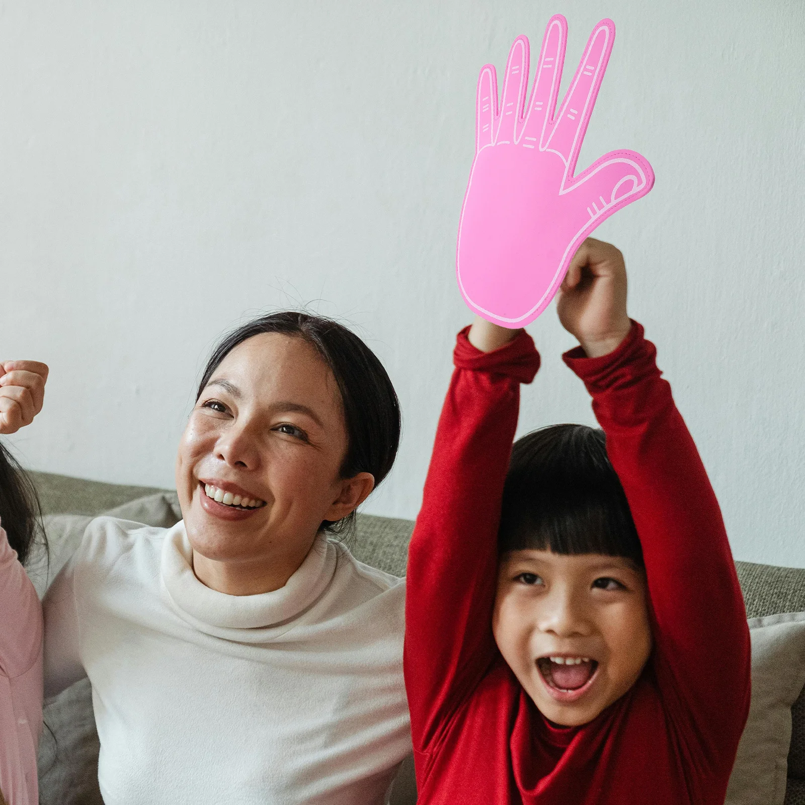 

Giant Foam Hand Five Finger Cheerleading Prop Soft Comfortable Durable Eva Foam Bright Colors Sports Events Games Pink