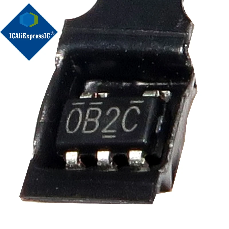 10 قطع XC6210B332MR فحص الحرير: OB2