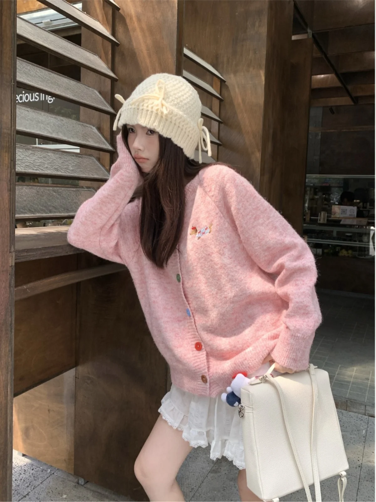 سترة محبوكة ناعمة مطرزة ملابس خارجية نسائية صيفية فضفاضة للتخسيس كاجوال محبوكة بزر واحد #2