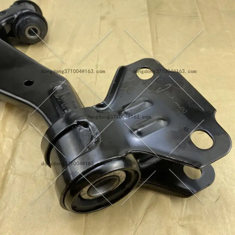 Adecuado para 12-18 nueva suspensión delantera hacia abajo Fox Escape brazo oscilante inferior soporte inferior brazo de Control triangular soporte inferior