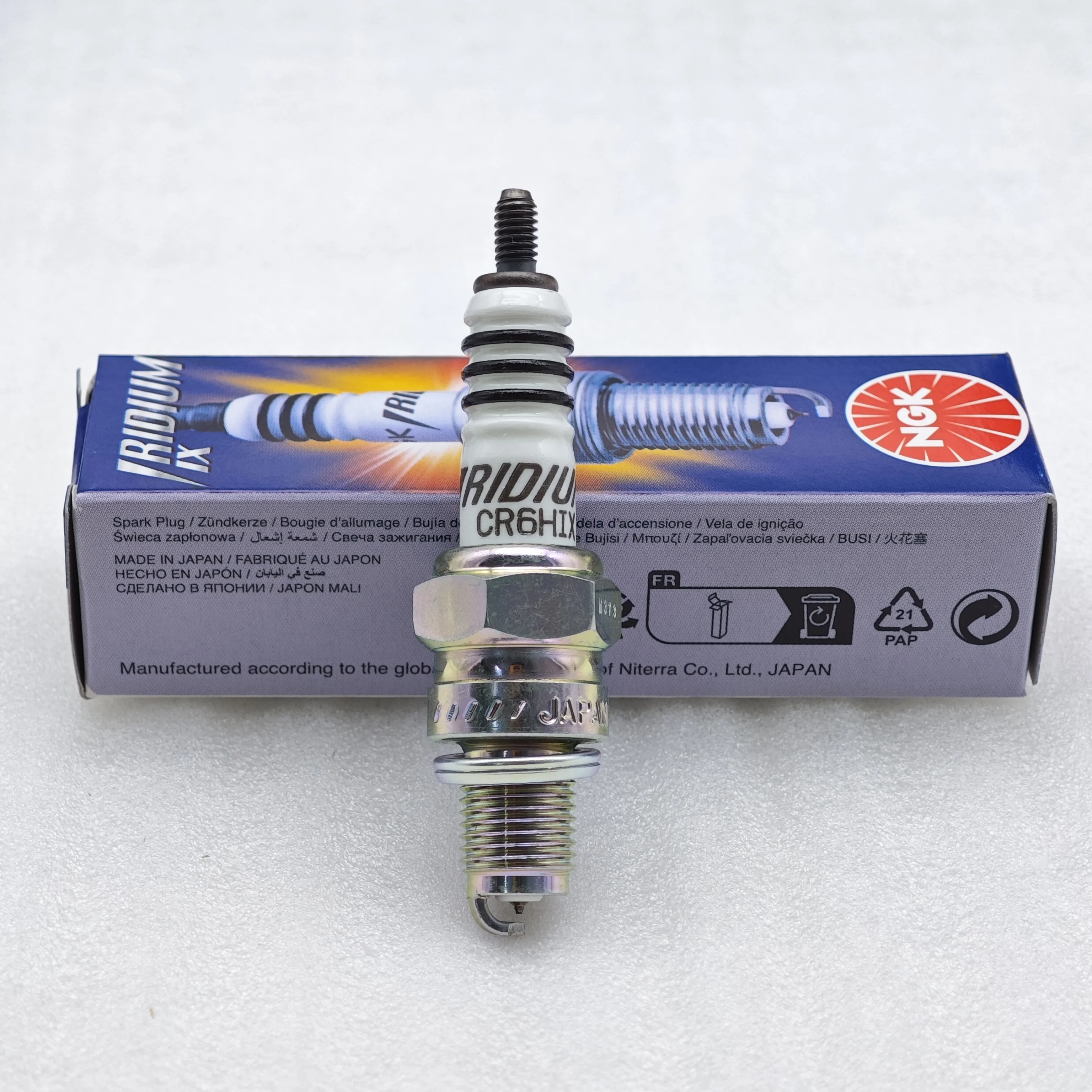 1pcs NGK Iridium Spark Plug CR6HIX 7274 Upgrade CR6HSA C6HSA