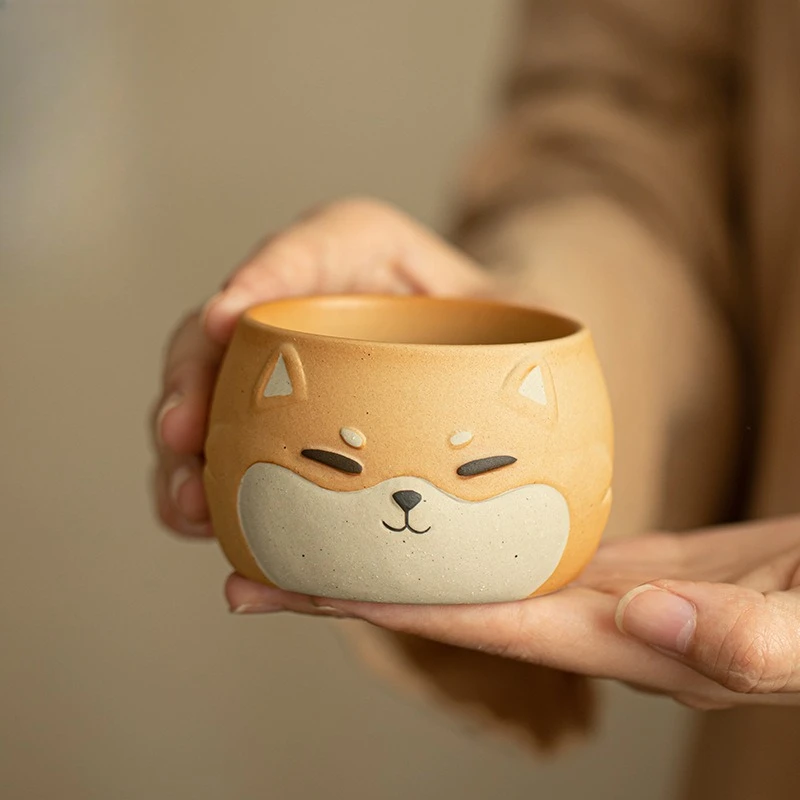 

Керамическая чайная чашка в китайском стиле ручной росписи, персональный набор для чайной церемонии Гунфу, мультяшный дизайн для коллекции и начинающих
