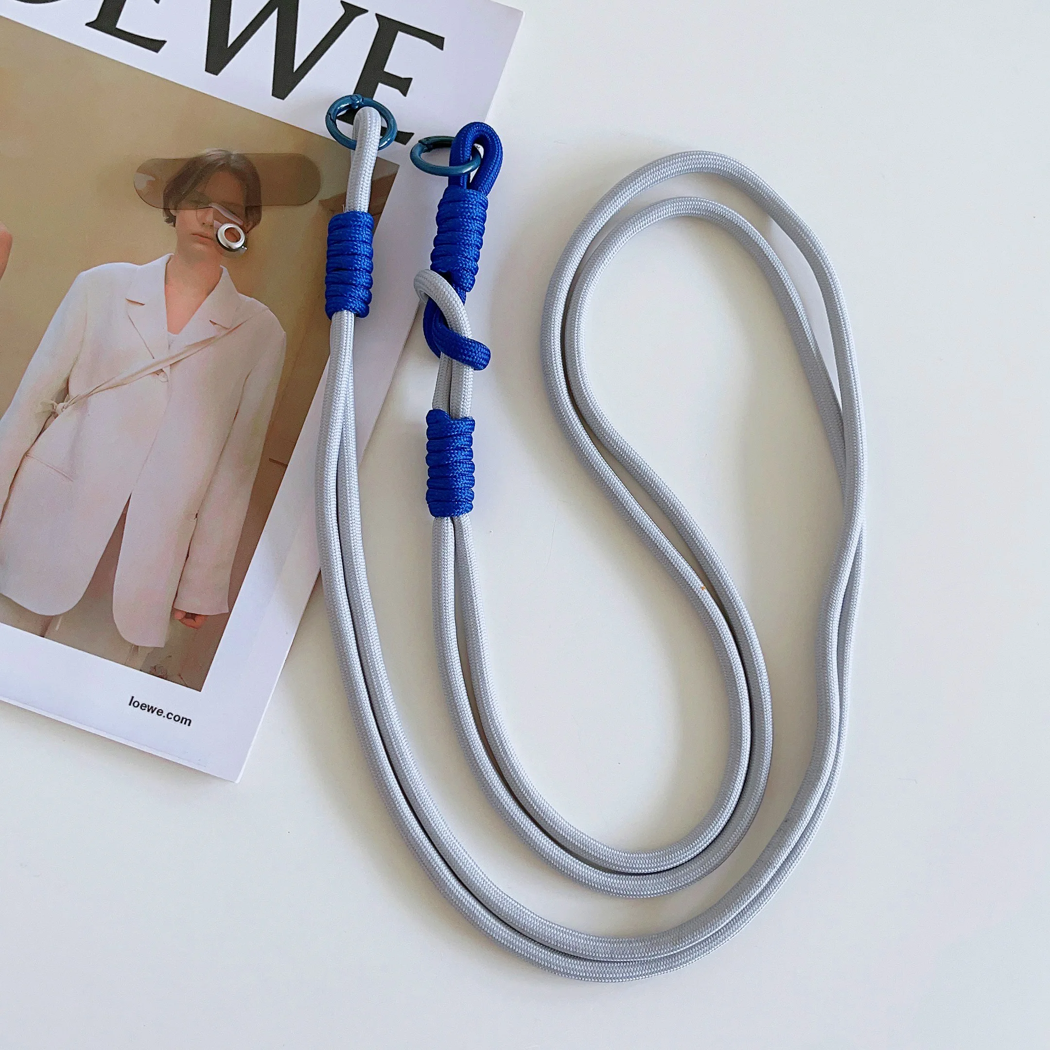 Variant: Argento/Gray