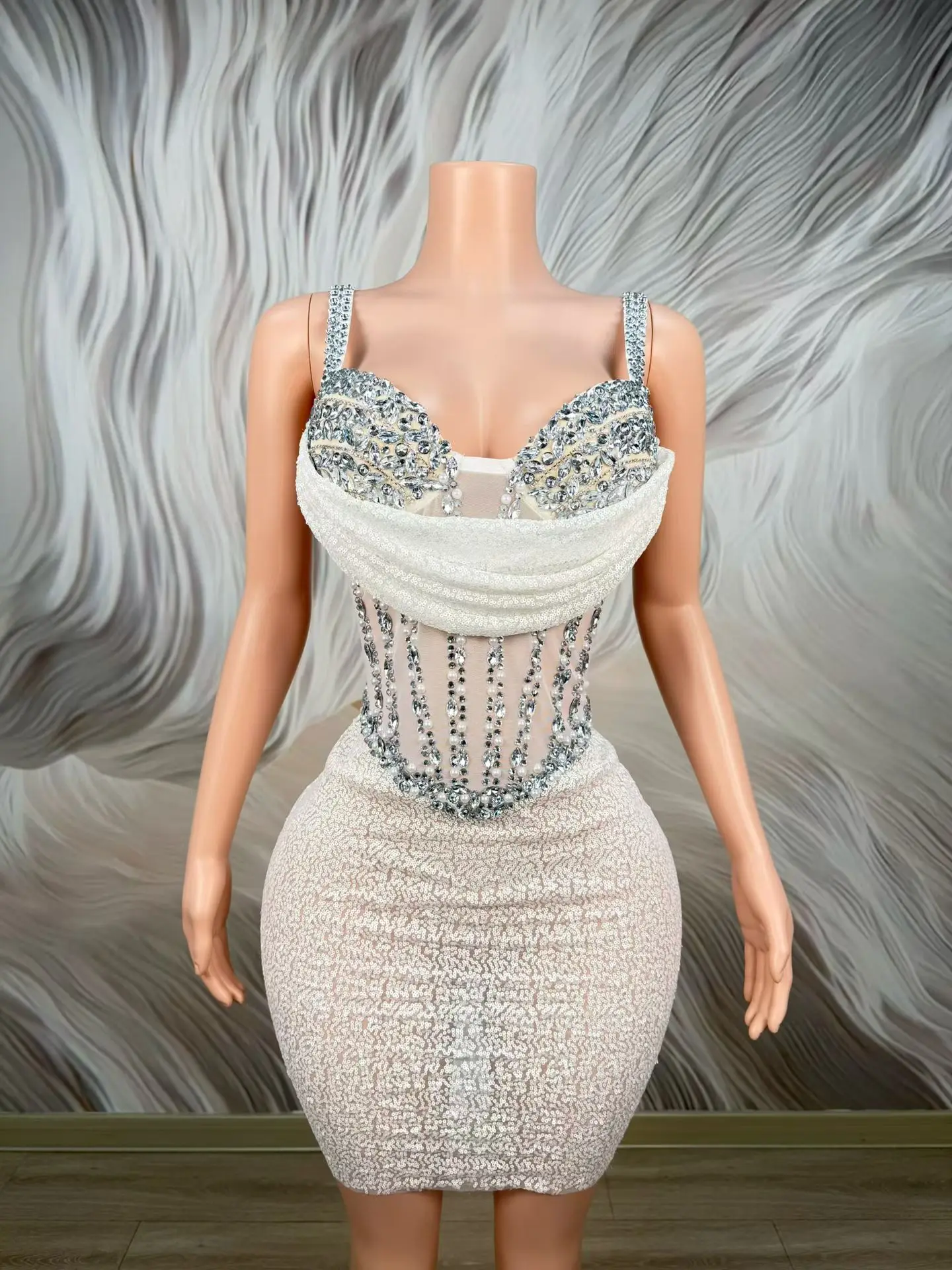 Baishatang Glamorous White Sequin Rhinestone Corset Spaghetti Strap Mini Dress Formal Cocktail Party Nightclub Gown