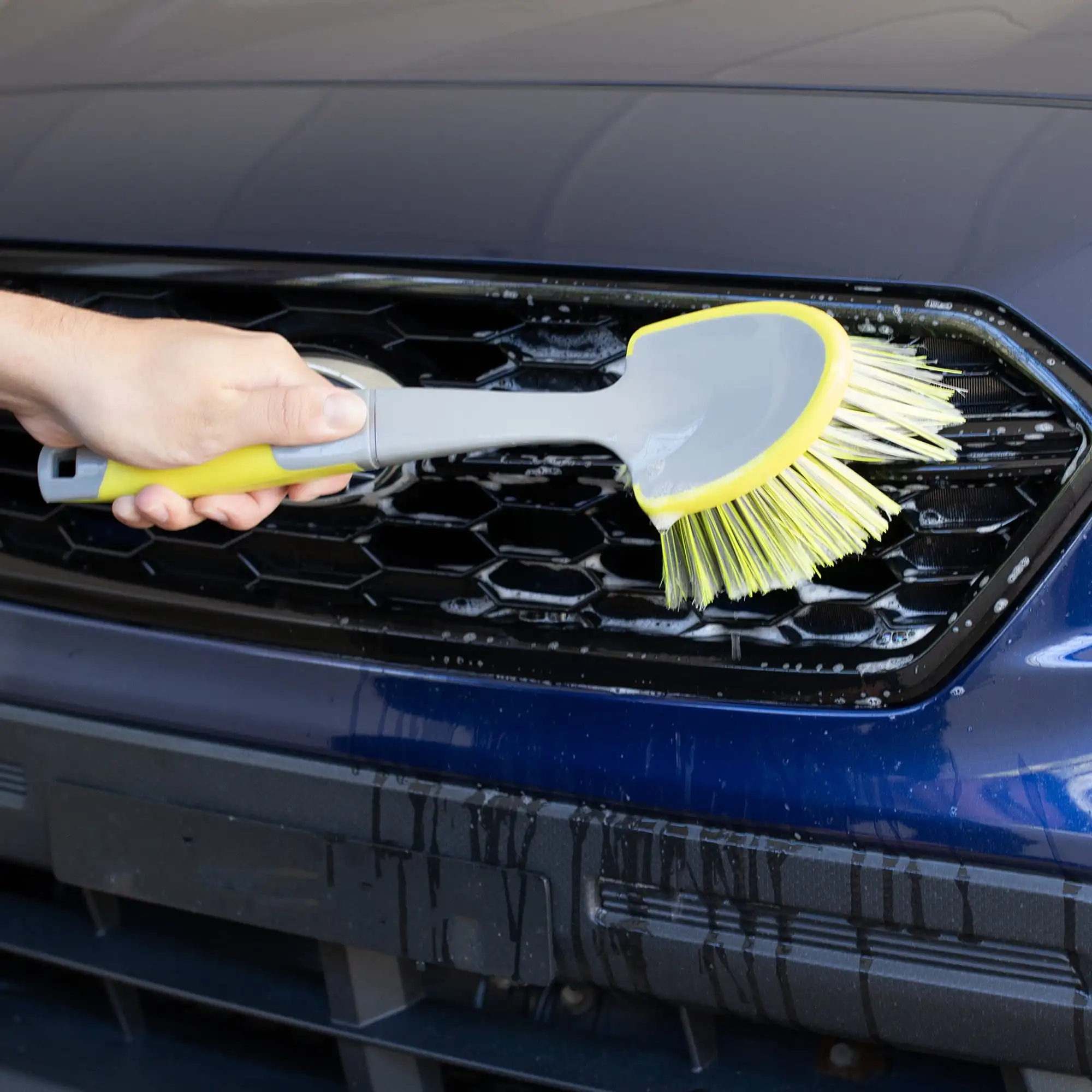 فرشاة تنظيف السيارة، تنظيف العجلات والإطارات، 13 بوصة