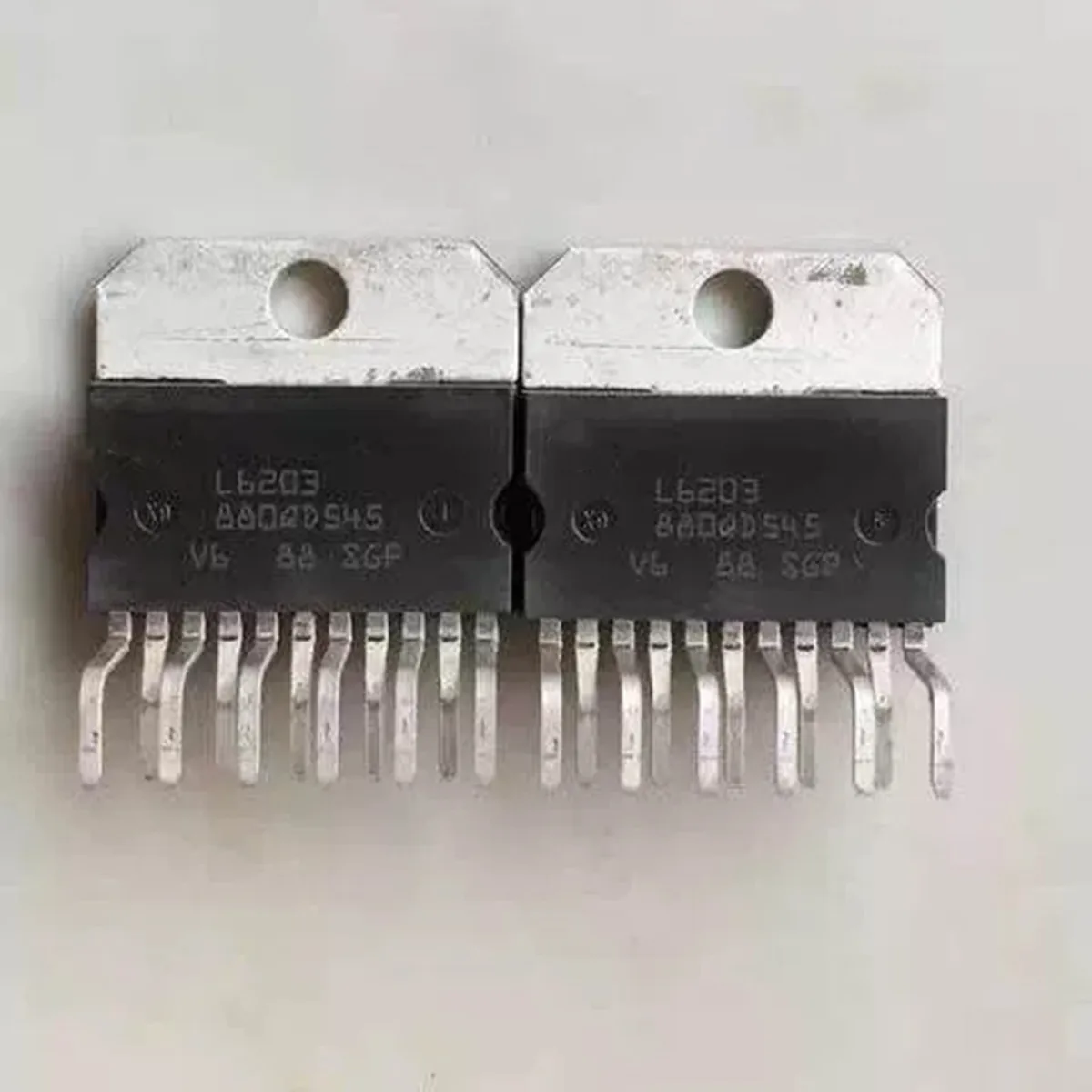(5 pieces - 10 pieces) L6203 6203  100% original and brand-new integrated circuit chips ZIP-1