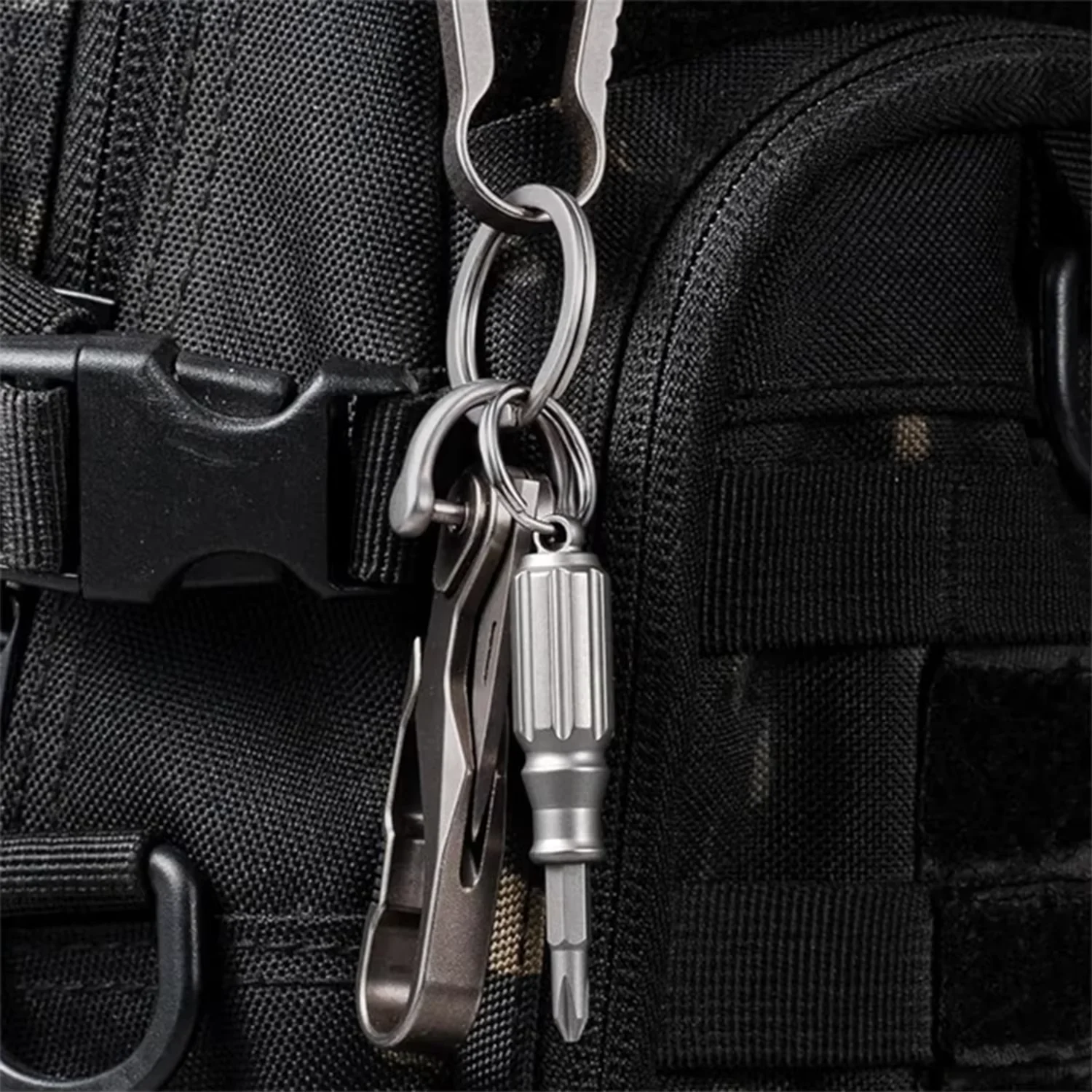 MINI Titanium Alloy Magnetic Force Screwdriver Combination Minor Repairs Laptop Computer Portable Multifunctional EDC Tools