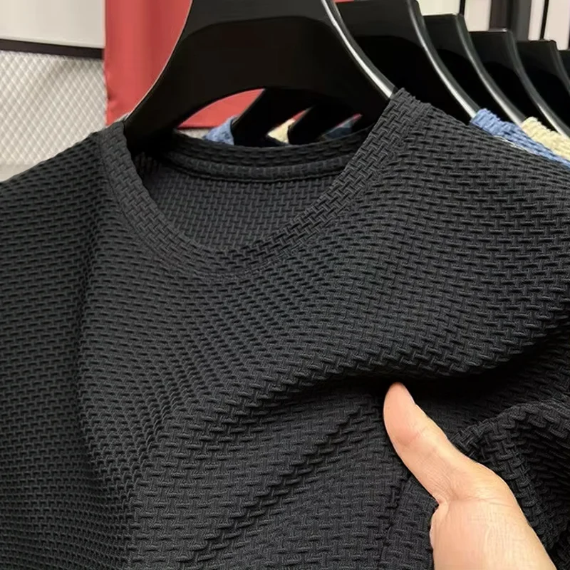 M-5XL verão novo masculino em torno do pescoço manga curta camiseta resistente a rugas e respirável textura superior tecido lazer versátil