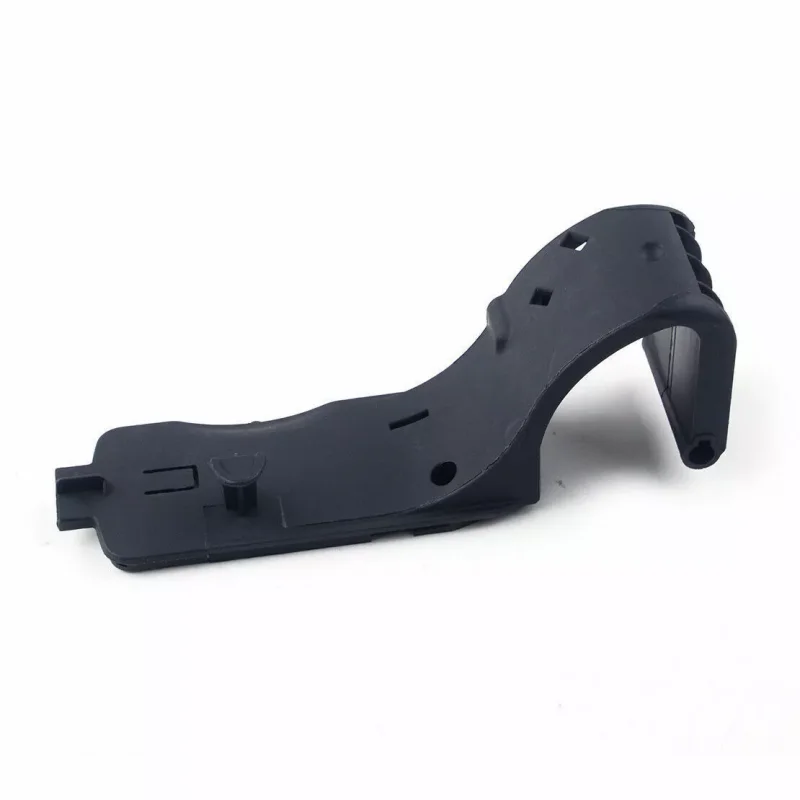 

1pc Car Fuel Filler Cap Replacement Arm Flap Hinge Bracket For Ford Focus MK2 2005-2011 Car Replacement Accessories