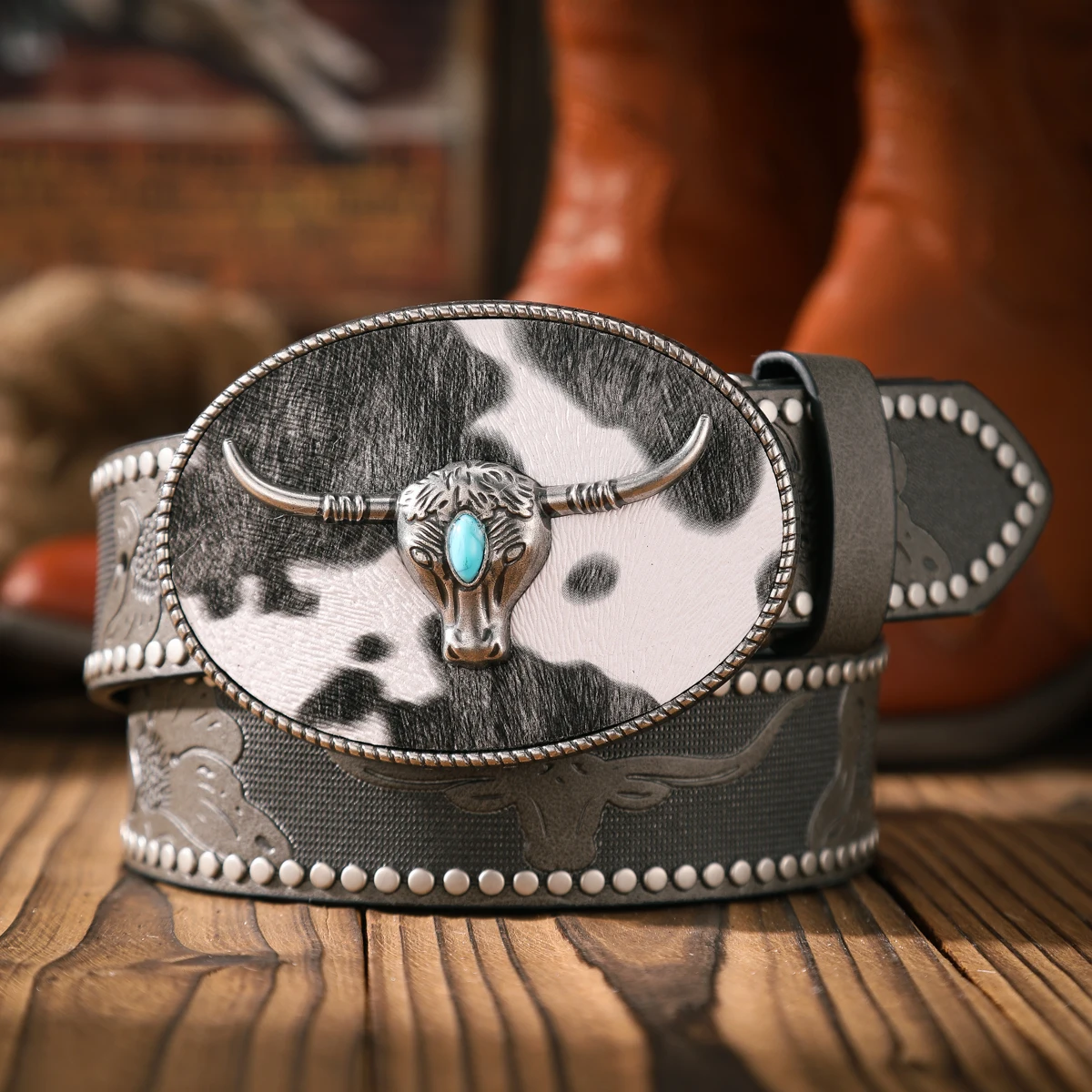 Ein lässiger und retroer Gürtel, ein Taillenaccessoire für Kleidung im Western-Stil, Metallschnalle, PU-Gürtel, geeignet für Männer und Frauen. – Detail 6