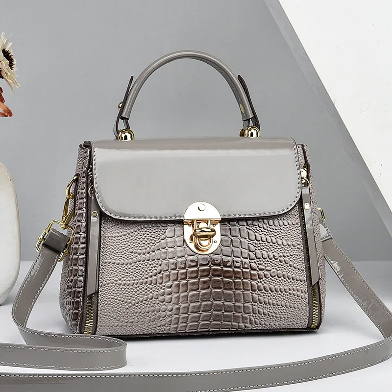 

Fashionable Casual Shoulder Bag Women's Hot Sale of The Season New Commuter Bag Handbag Soft PU Leather Small Square Bag