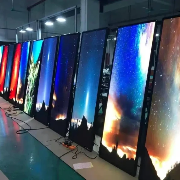 LED Display Screen Indoor Shop Advertising Screen Totem P2.5 P3 LED Panel Poster LED Screen Marketing Advertising - view 5