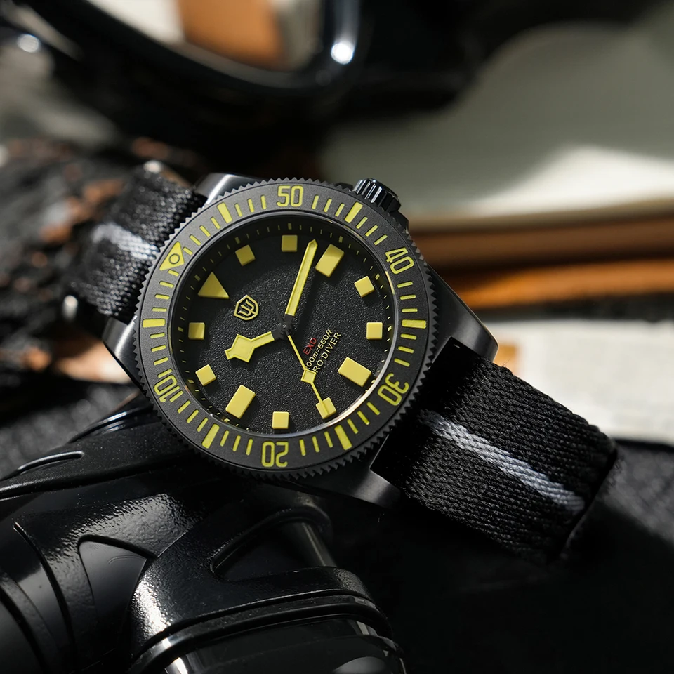 Watchdives EXD Quartz Watches 40mm Titanium VH31 Sweep Second