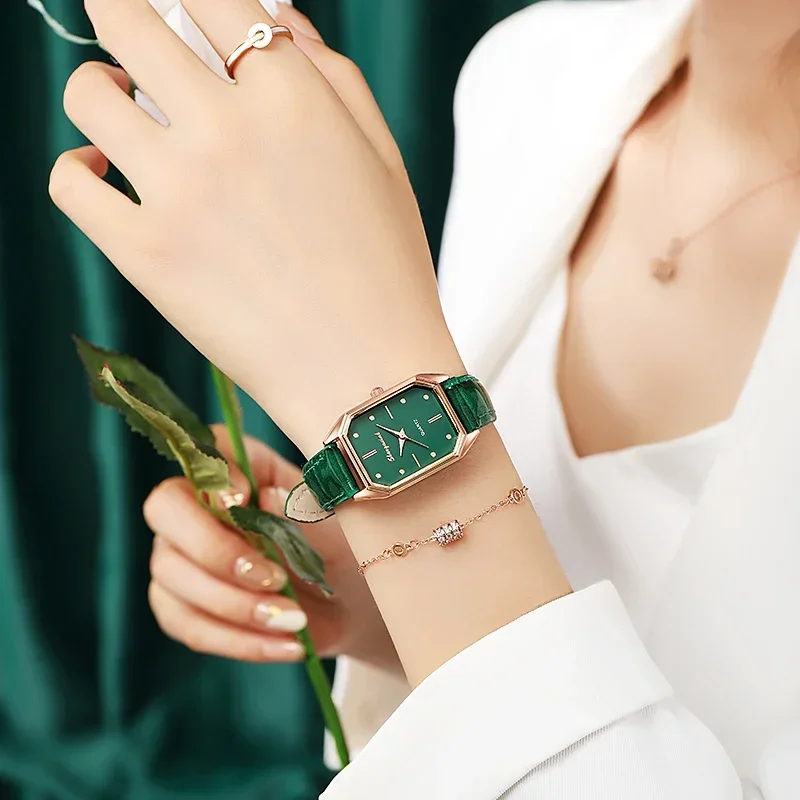 Luxury Women Watches Fashion Square Ladies Quartz Watch Bracelet Green Dial Simple Rose Gold Dial Mesh Women Watches