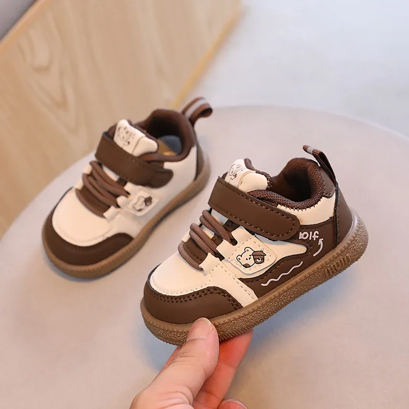 Boys Girls Cute Bear Sports Shoes New 2024 Autumn Children Casual Fashion Non-slip Sports Shoes Baby Toddler First Walking Shoes