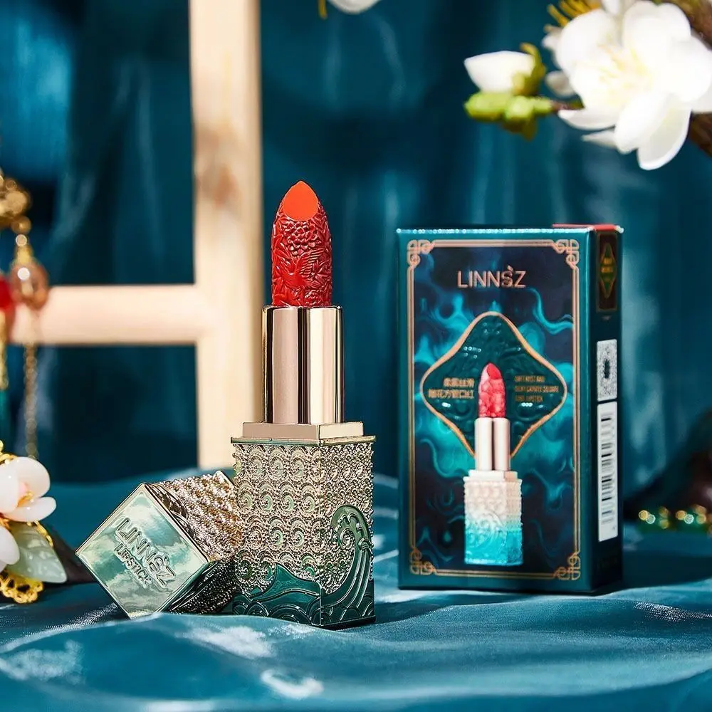 

Flower Phoenix Feather Carved Lipstick Non-Stick Cup National Style Matte Mist Velvet Lip Glaze Matte Retro Lip Balm Women