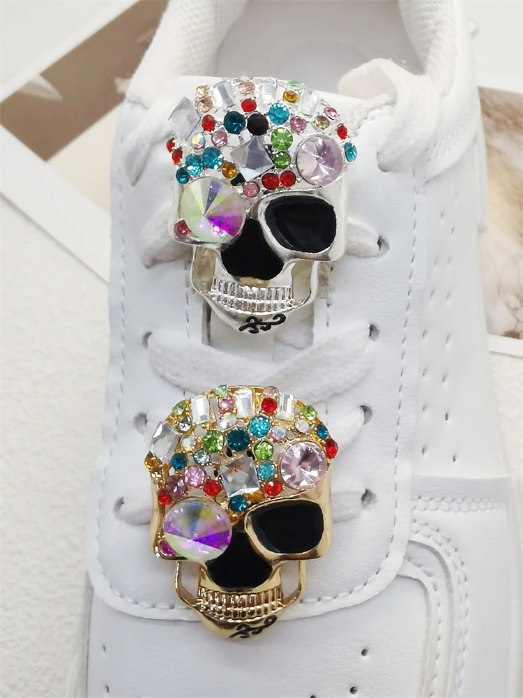 1pc pinos de metal sapato rendas encantos acessórios novo diy colorido strass crânio cadarço fivela decorações para tênis feminino