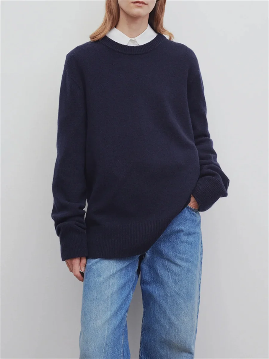 

Women's Solid Color Seamless Wool Sweater Round Neck Thin Pullover with Back Middle Seam Thread 2026 Spring Lady