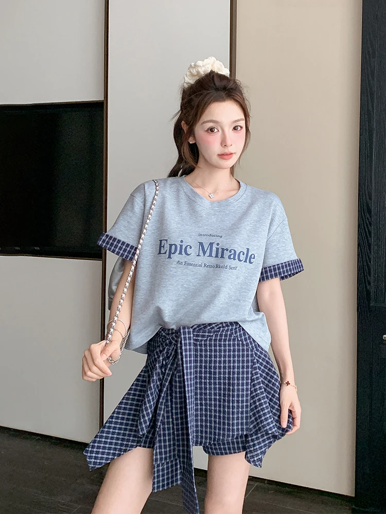 

Летний повседневный спортивный комплект: футболка и юбка-брюки в клетку, женский спортивный костюм с круглым вырезом, корейский стиль, модный наряд из двух предметов