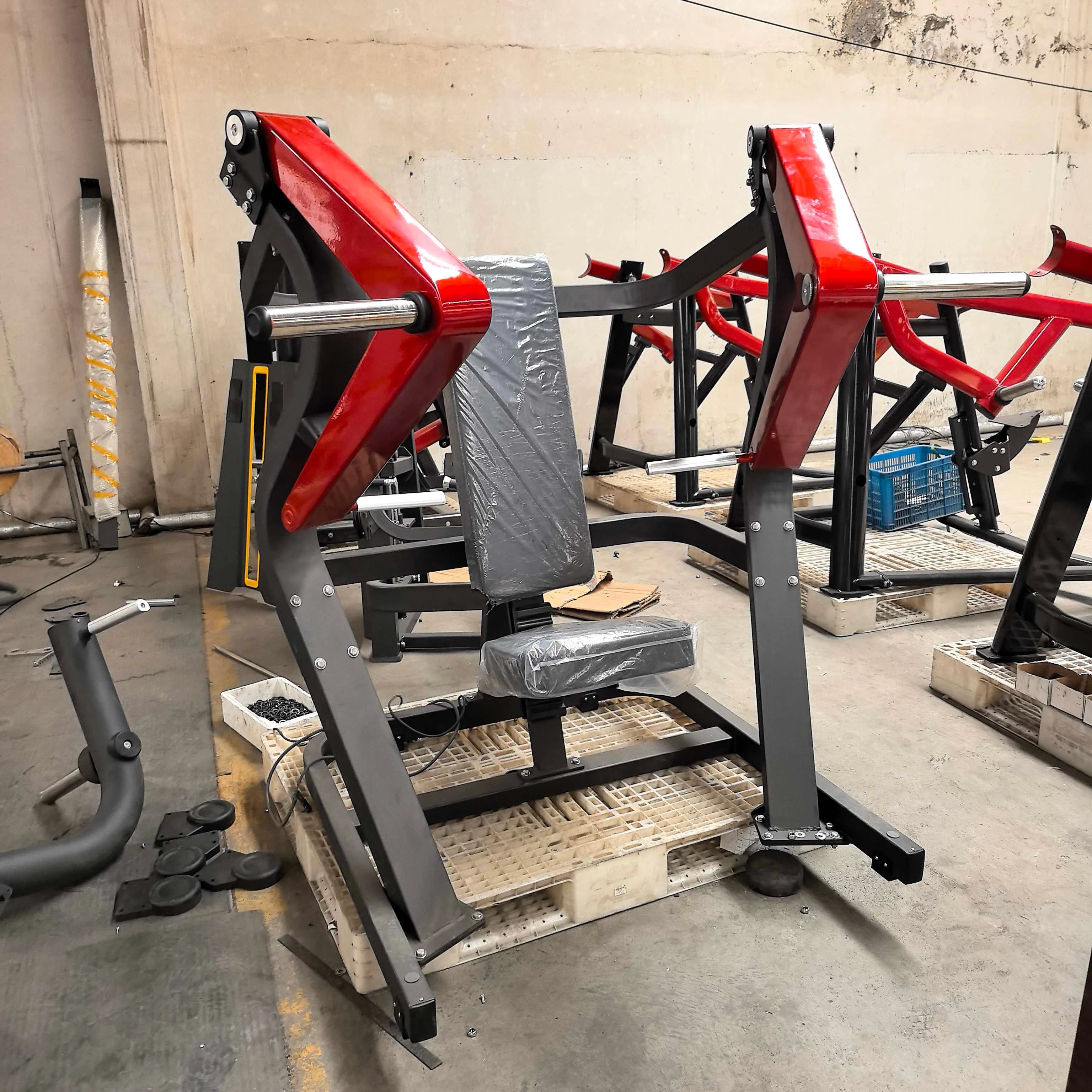 Z962 Широкий пресс для груди Высокое качество Коммерческая тренировочная машина для бодибилдинга Пластинчатое оборудование для спортзала Z962 Широкий пресс для груди Высокое качество Коммерческая тренировочная машина для бодибилдинга Пластинчатое оборудование для спортзала