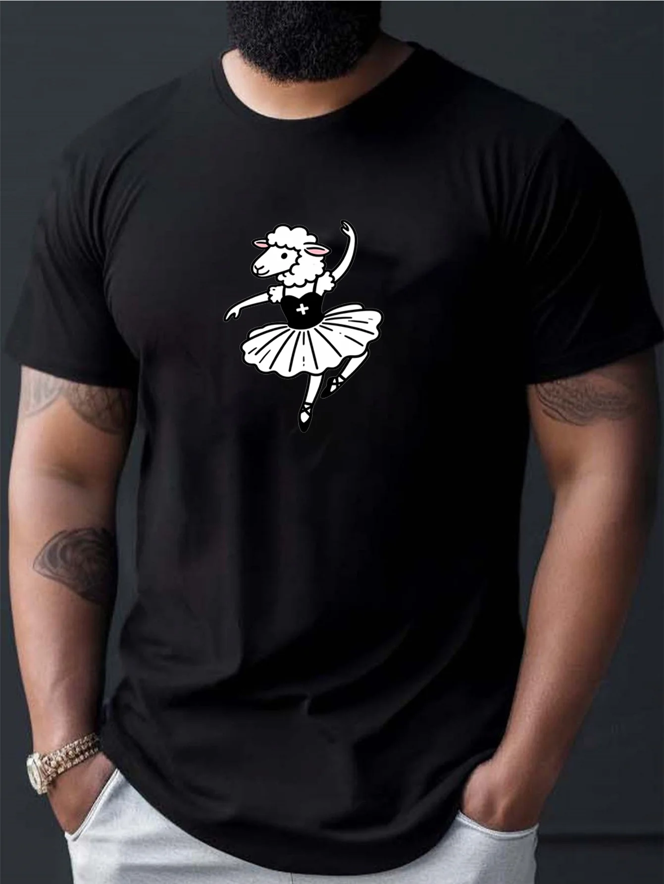 Men's T-Shirt: 