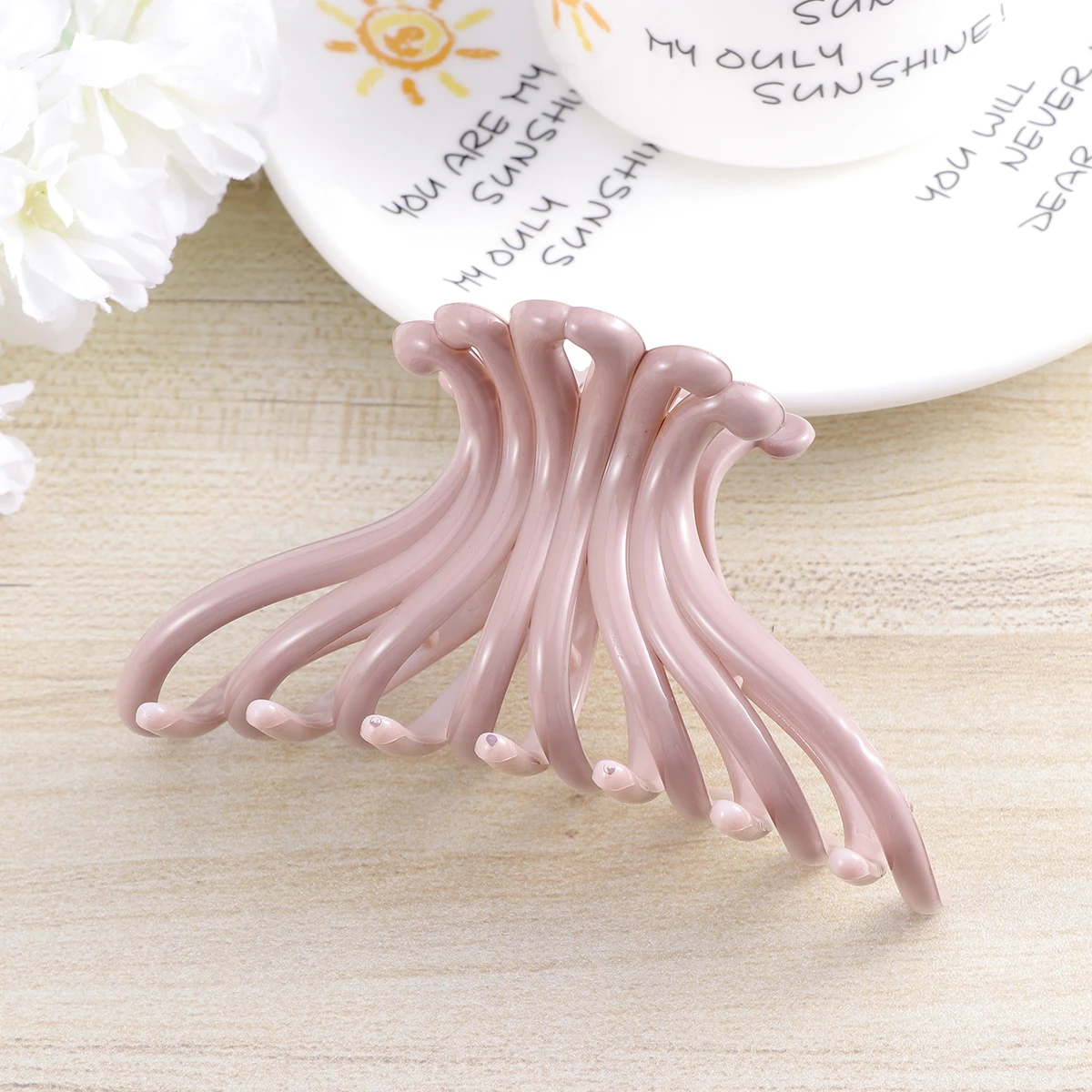 

Stylish Women Hair Claw Clips Durable Premium Non-Slip Hair Clamps For Daily Wear Shower Engagement Light Blue