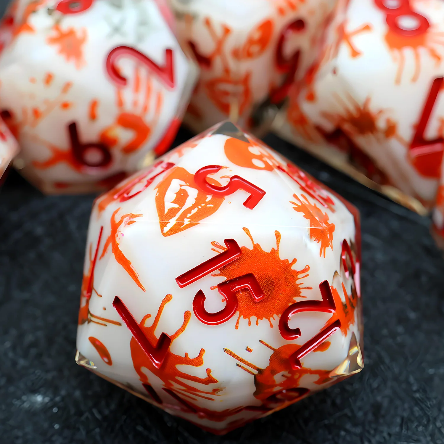 

Dark RPG Resin DICE Set,Cursed Bloody Handprint Polyhedral Dice for Dungeons and Dragons Sinister Role Playing Game-L6